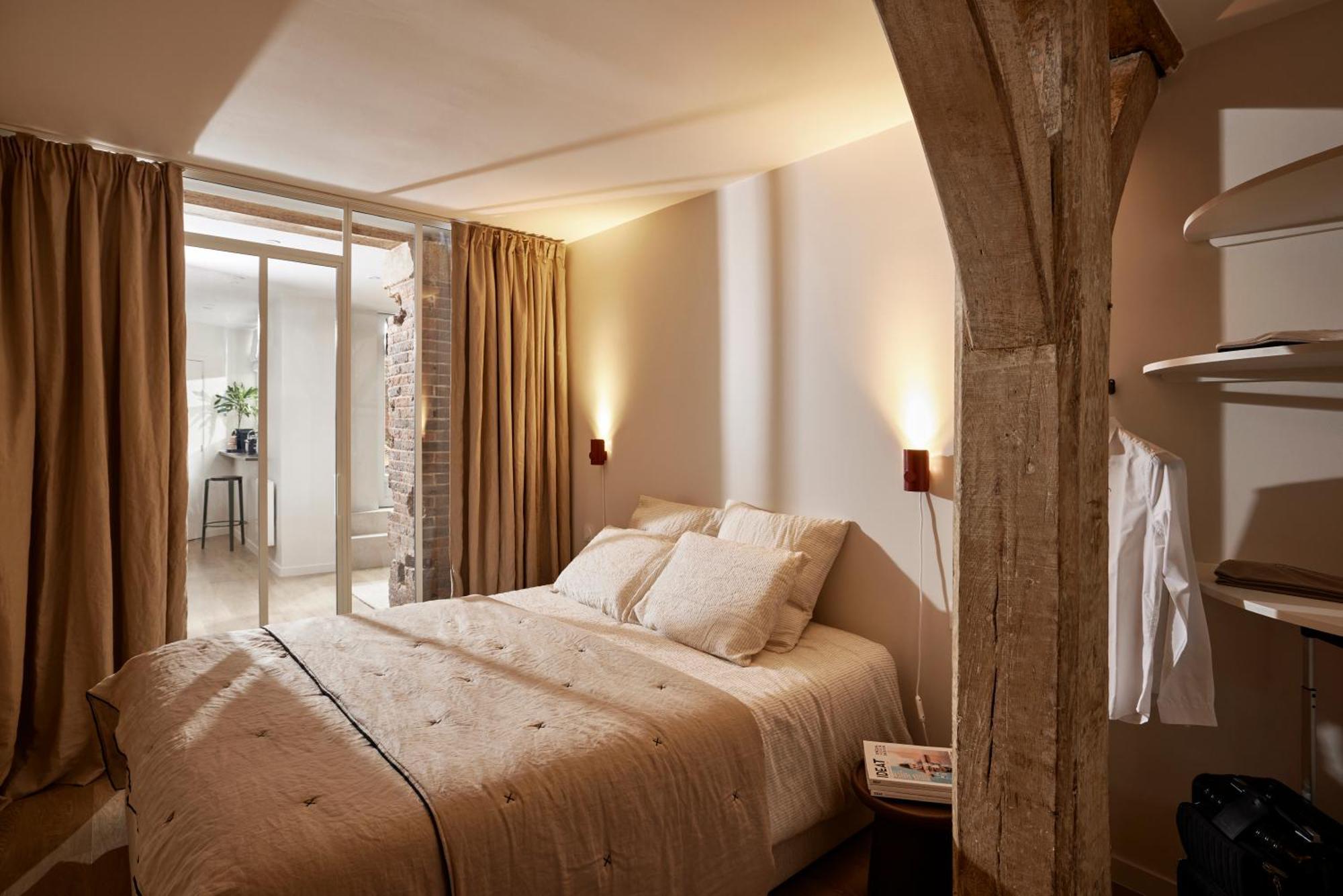 Stylish 2Br & 2Ba With Private Terrace Lägenhet Paris Exteriör bild