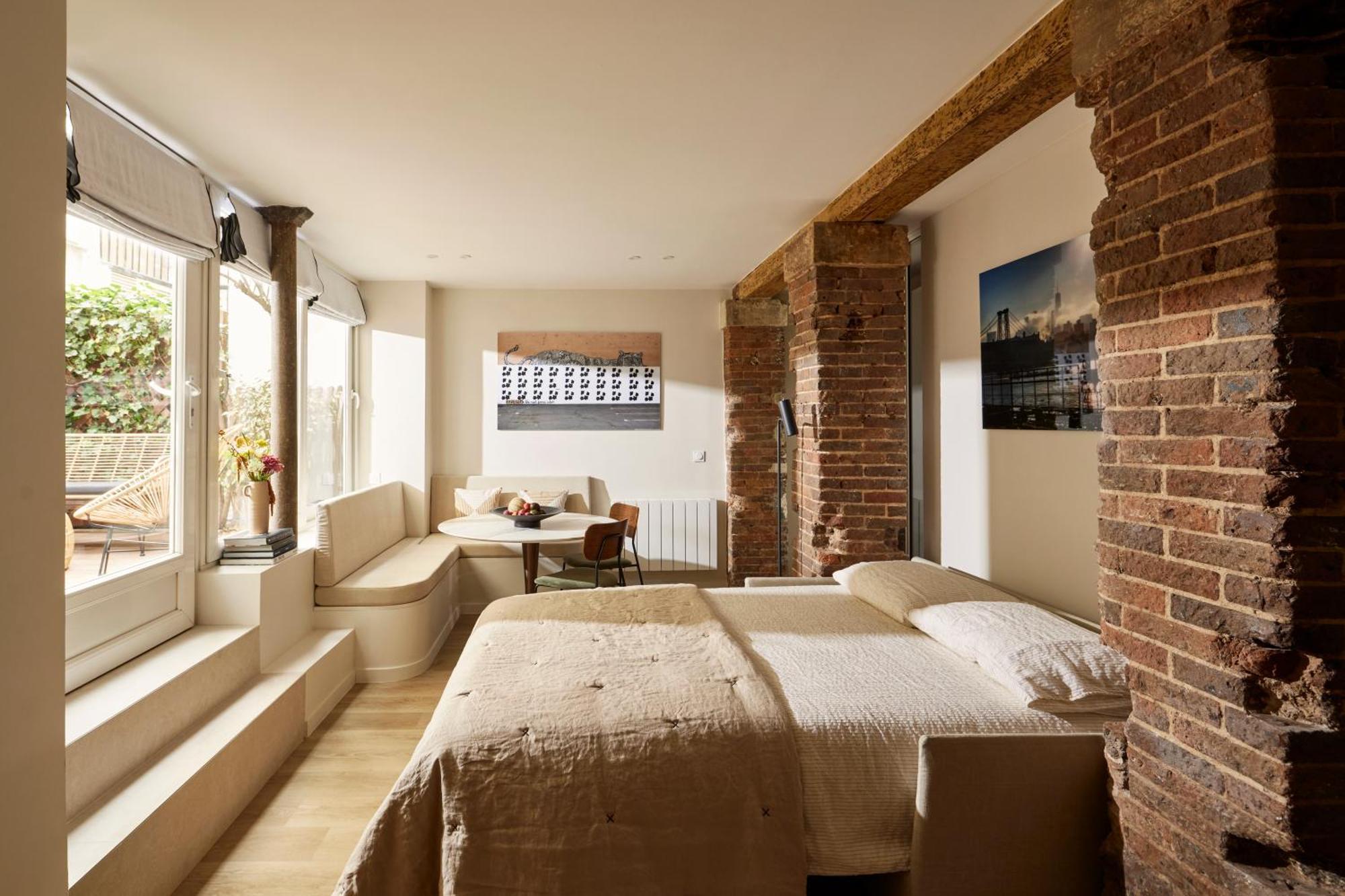 Stylish 2Br & 2Ba With Private Terrace Lägenhet Paris Exteriör bild